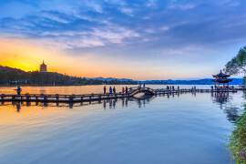 4室2厅2卫户型图